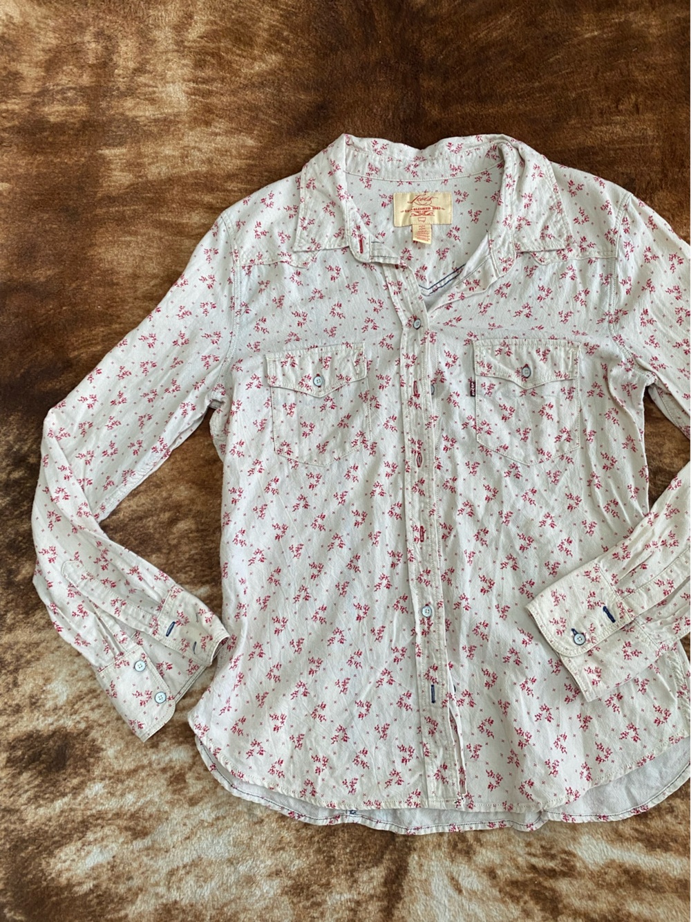 Vintage Levi’s Button Down Shirt